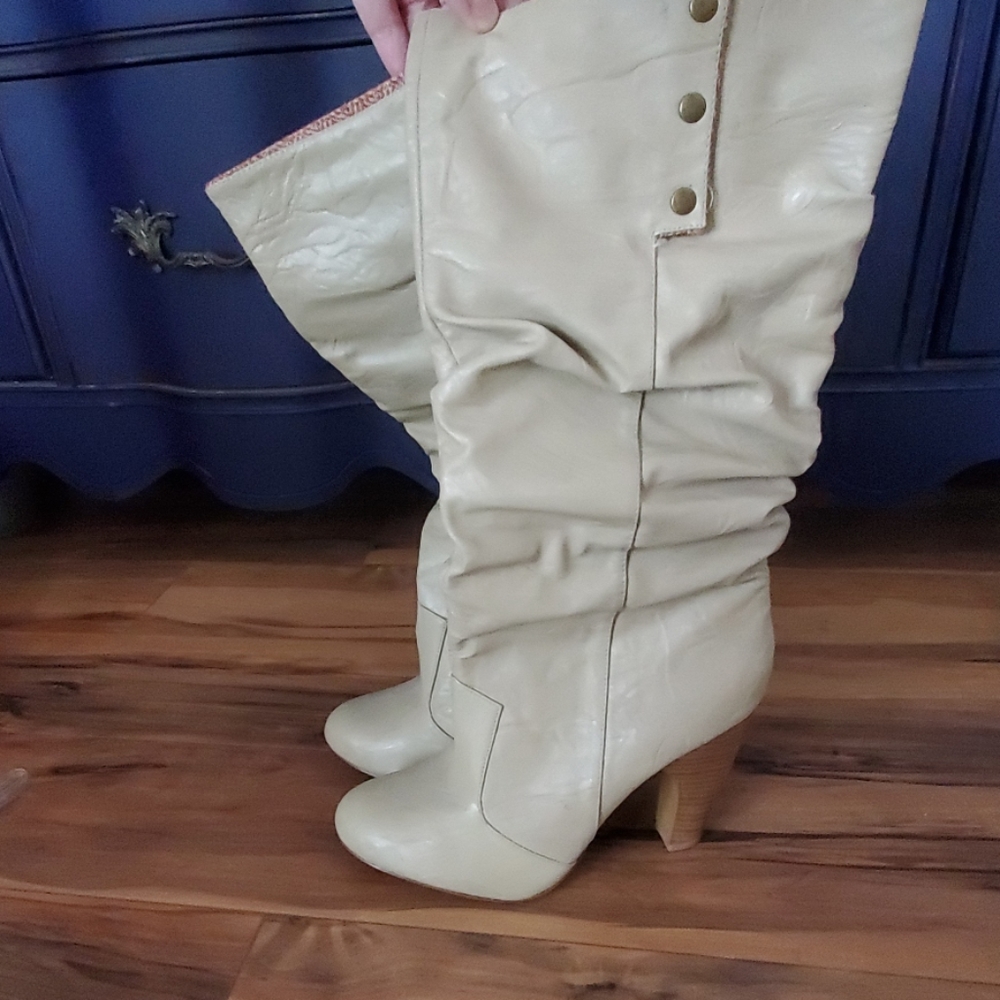 Ladies boots LIKE NEW!